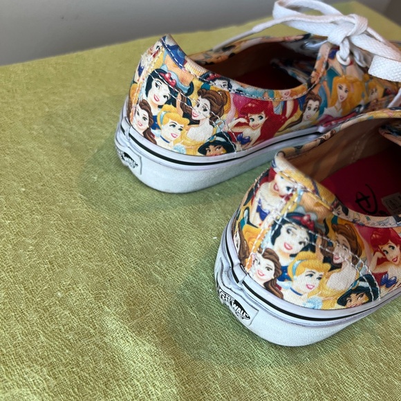 Disney Princess Vans Sneakers. Size 7.5 - Picture 3 of 11